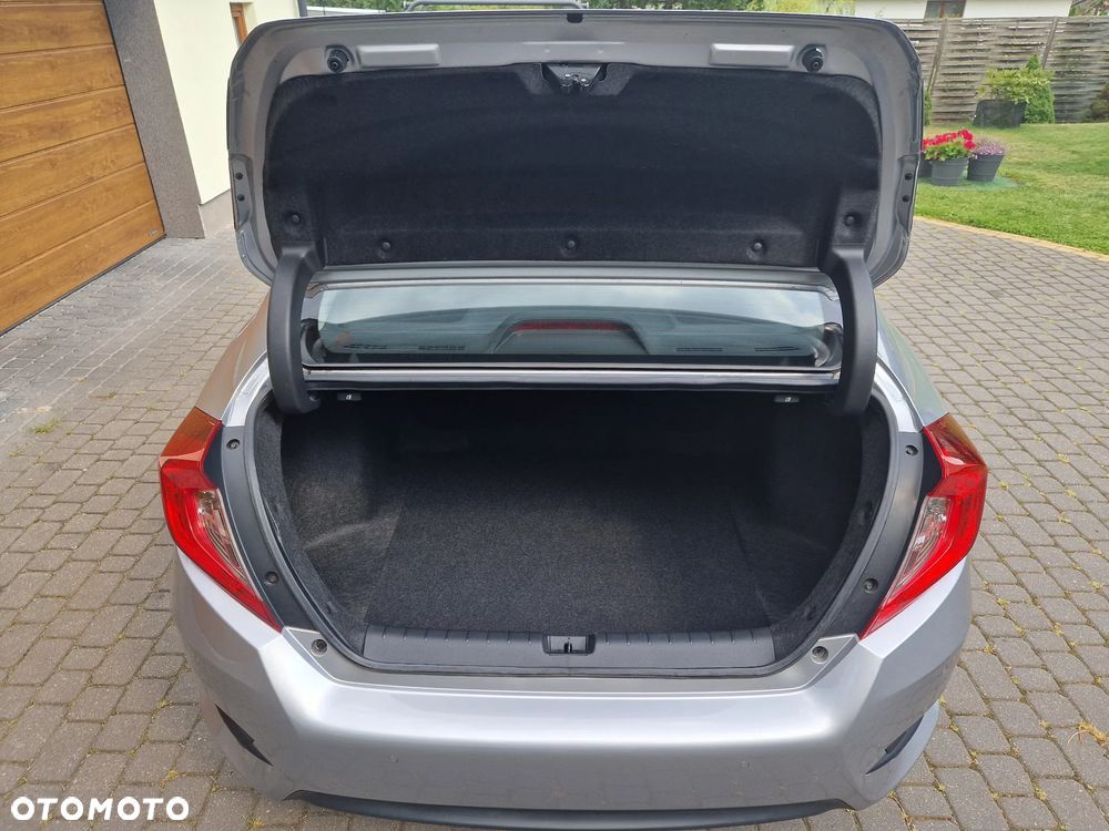 Honda Civic 1.5 T Elegance - 12