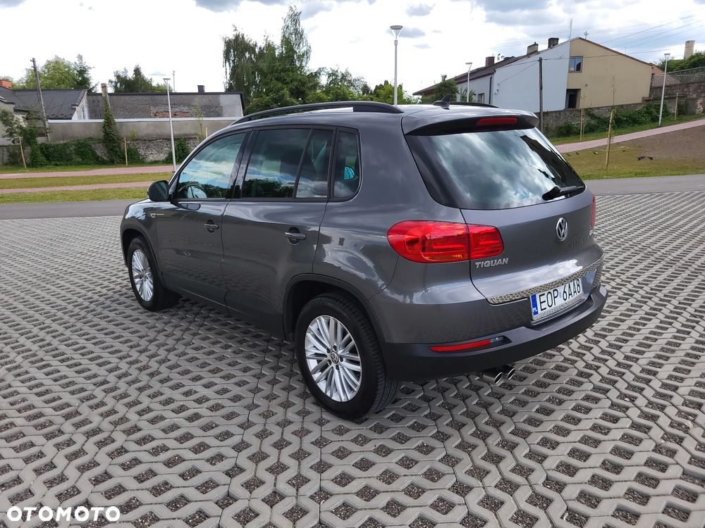 Volkswagen Tiguan - 4
