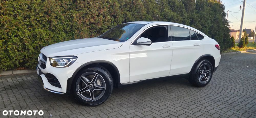 Mercedes-Benz GLC 220 d 4Matic 9G-TRONIC AMG Line - 4