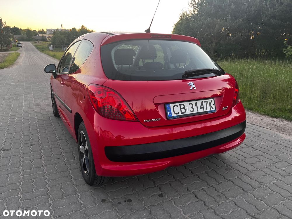 Peugeot 207 - 6