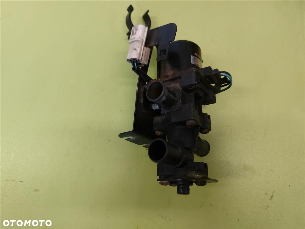 Elektrozawór wody Jaguar  XJ 4.0B 224KM  X300 1994-1997 DENOS MNA6711AB - 3