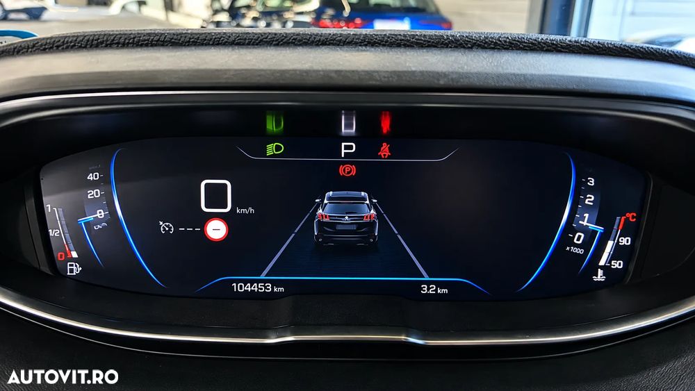 Peugeot 3008 1.2 PureTech Turbo S&S EAT8 Allure - 10