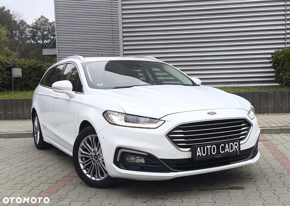 Ford Mondeo 2.0 EcoBlue Titanium - 24