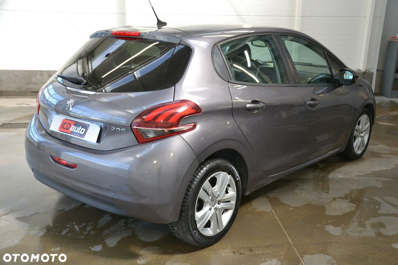 Peugeot 208 - 7
