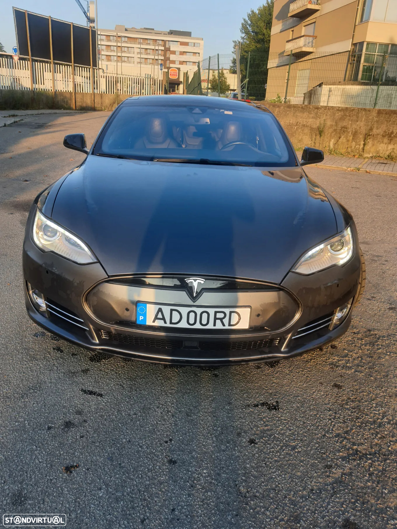 Tesla Model S 85D - 7