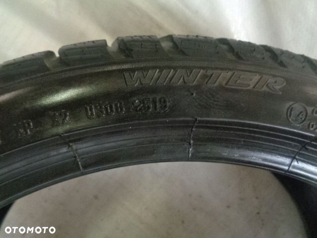 2X Pirelli Winter SottoZero 3 225/40R19 93H XL RUN FLAT - 12