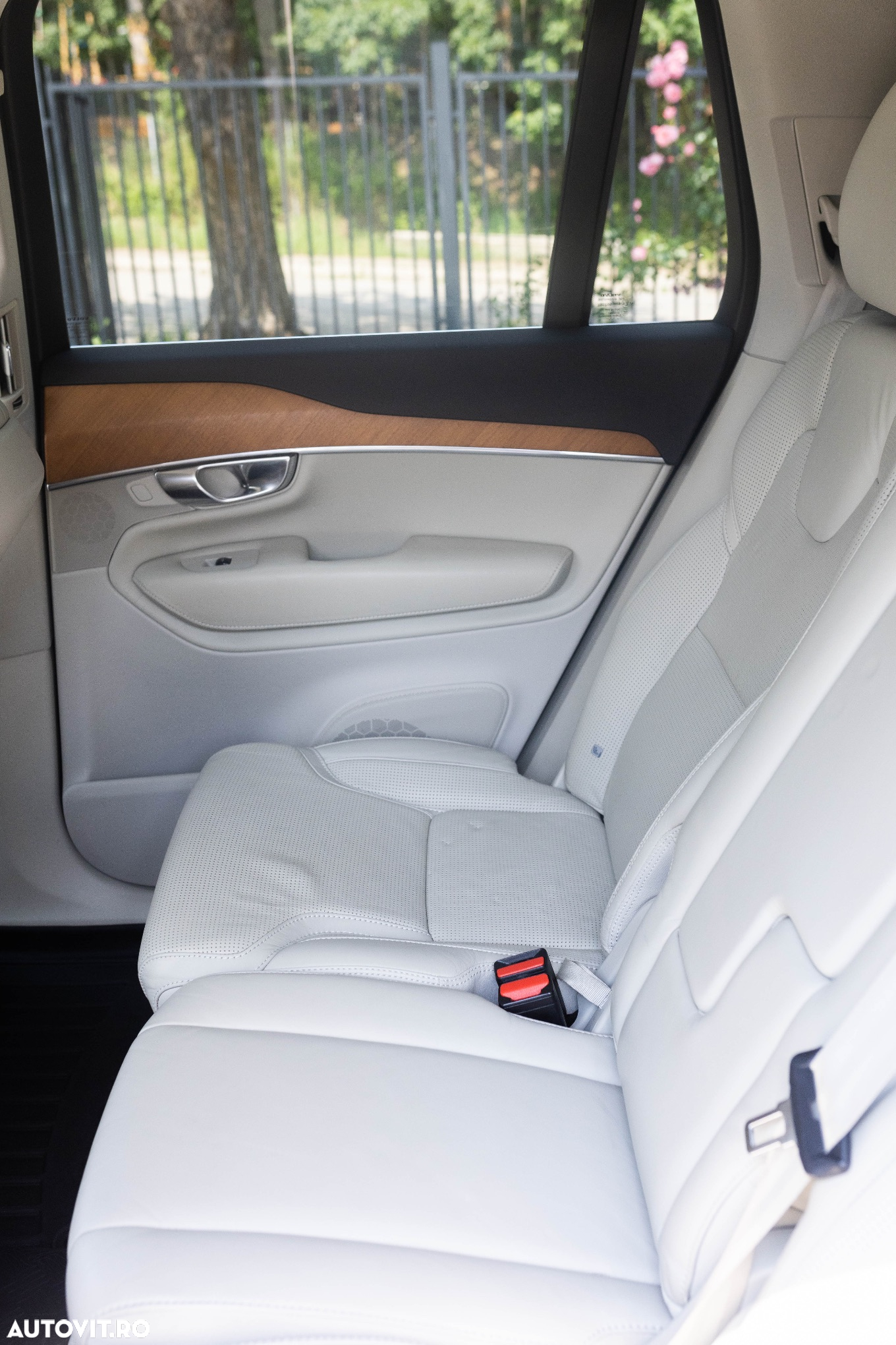 Volvo XC 90 D5 AWD Geartronic Inscription - 9