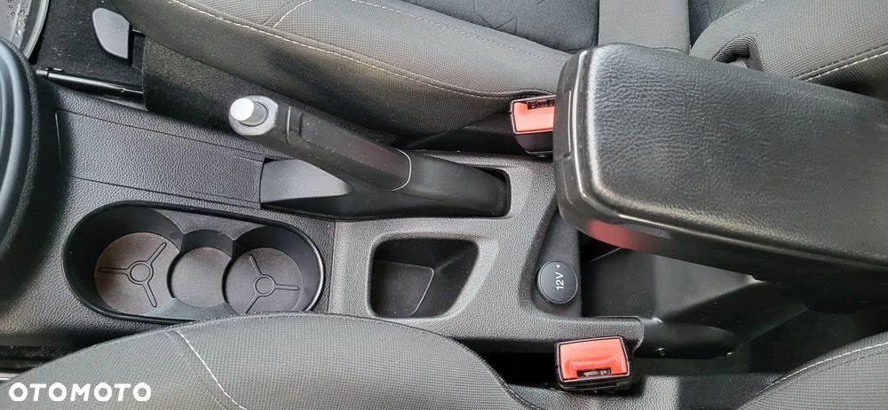 Ford B-MAX 1.6 TDCi Individual - 27