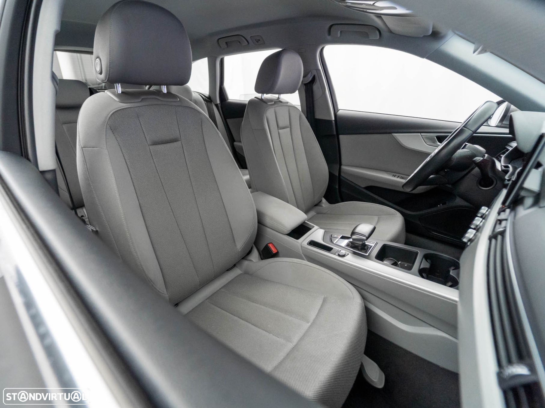 Audi A4 Avant 35 TDI S tronic - 39