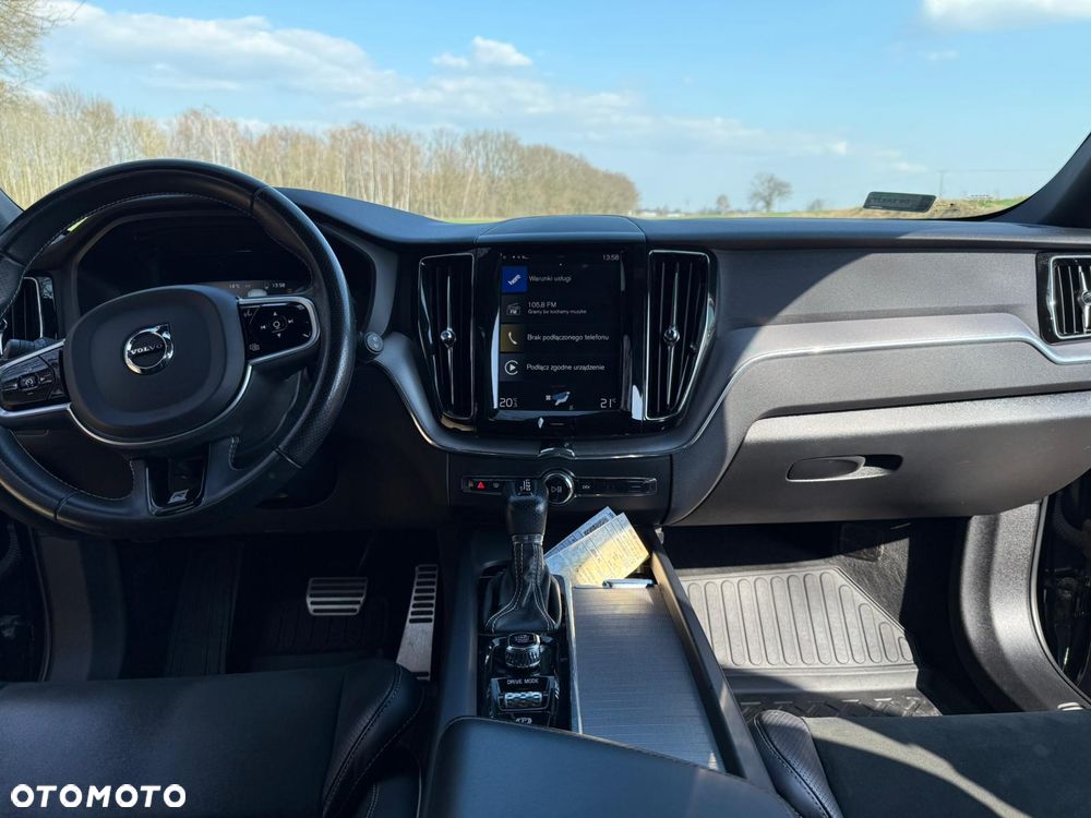 Volvo XC 60 D4 R-Design - 20
