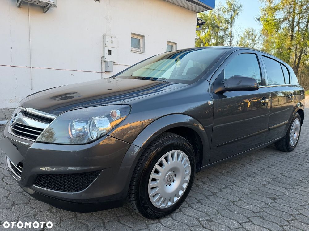 Opel Astra 1.6 Enjoy - 1