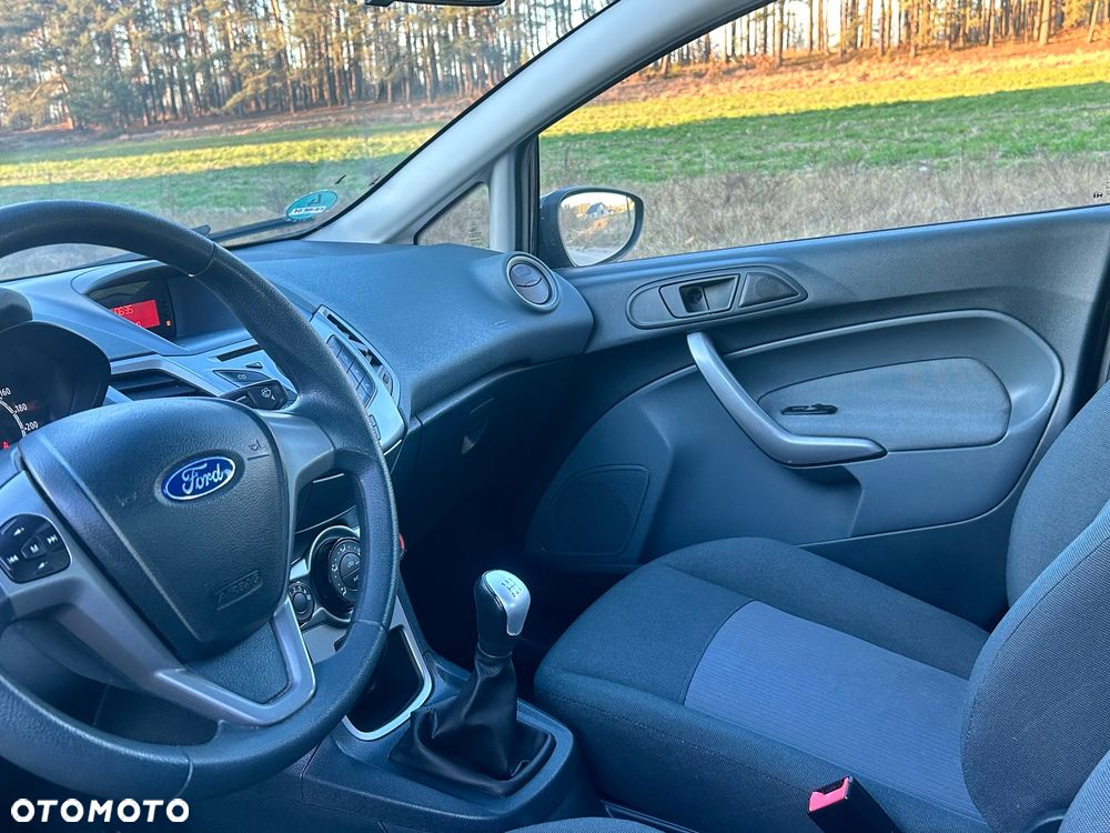 Ford Fiesta 1.25 Celebration - 15