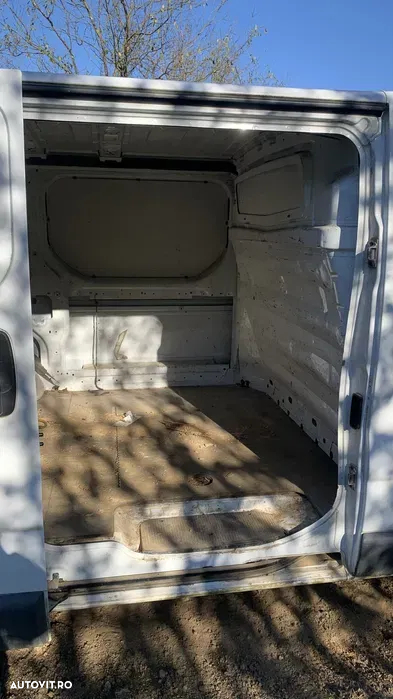 Opel Vivaro - 3