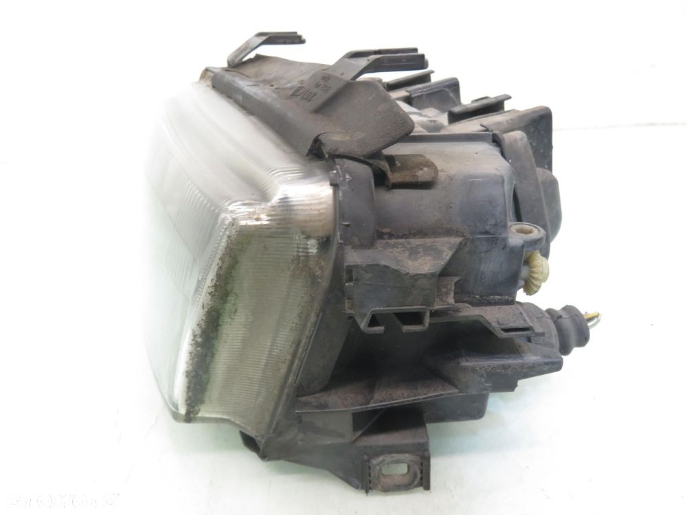 LAMPA LEWA PRZEDNIA AUDI A4 B5 Avant 8D0941003E 1852902100 0301094201 - 8