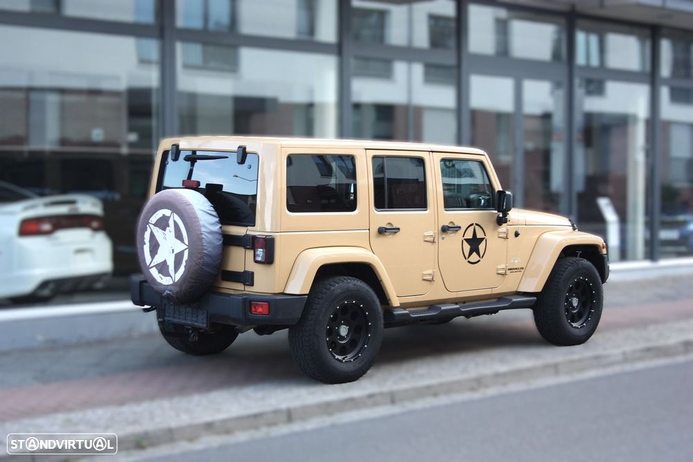 Jeep Wrangler Unlimited Hard-Top 2.8 CRD DPF Auto Sahara - 2