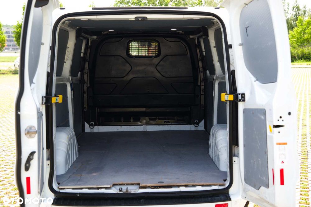 Ford Transit Custom L2H1 - 11