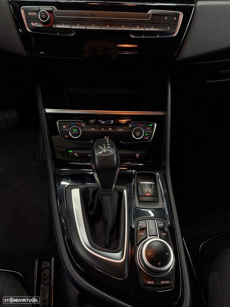 BMW 225xe Active Tourer Line Sport - 12