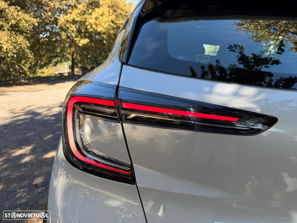Renault Captur 1.0 TCe Techno Bi-Fuel - 27