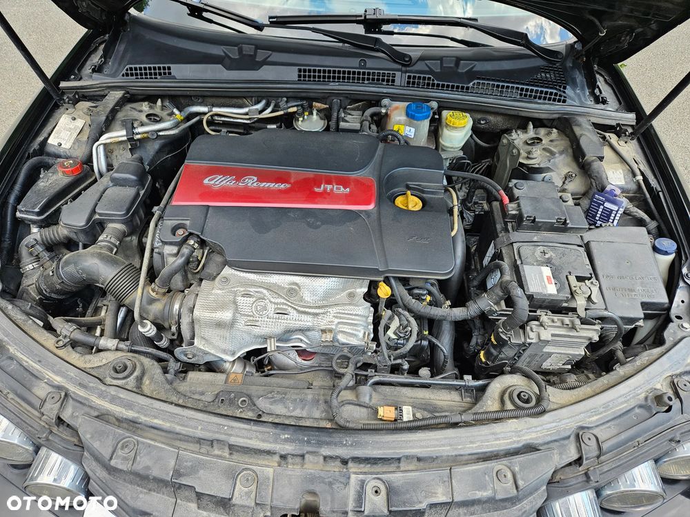 Alfa Romeo 159 2.0JTDM Sport - 12
