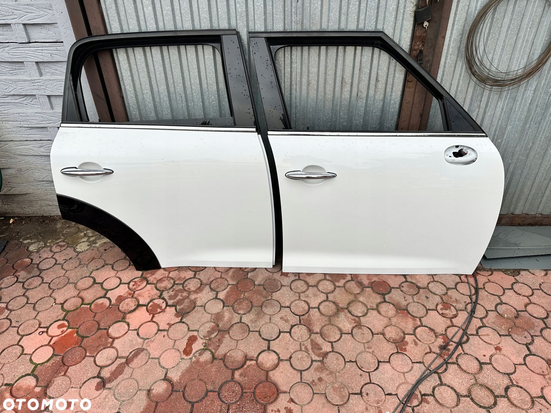 Drzwi Prawy Tył Mini Countryman R60 Kompletne Demontaż - 1