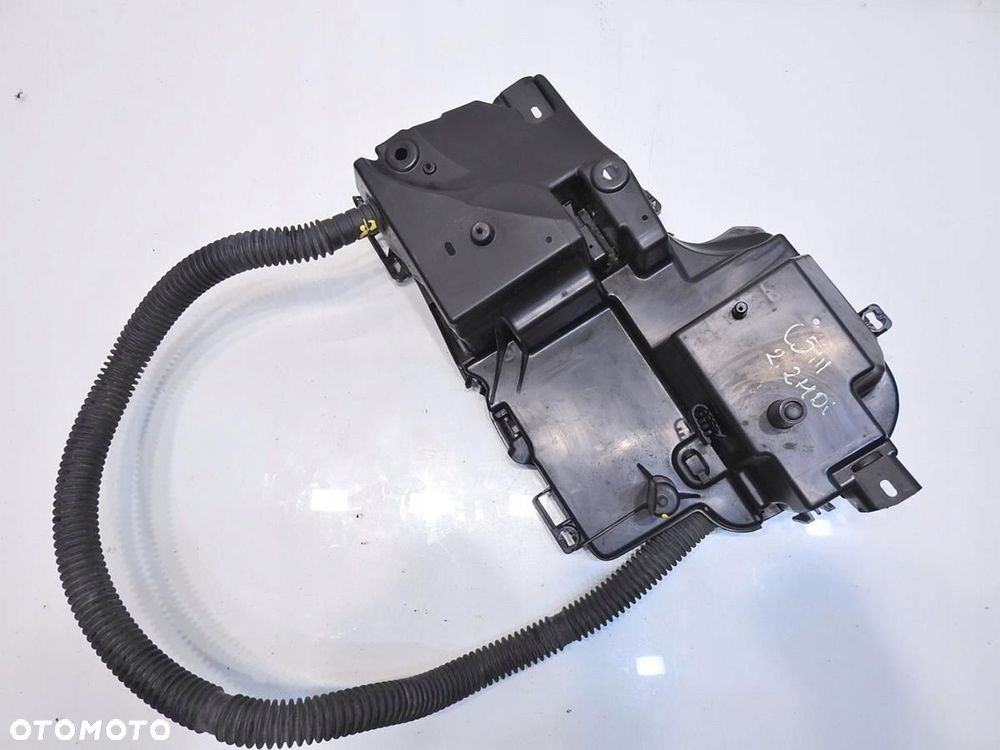 OBUDOWA SKRZYNKI BEZPIECZNIKÓW C5 III 2.2 HDI - 4