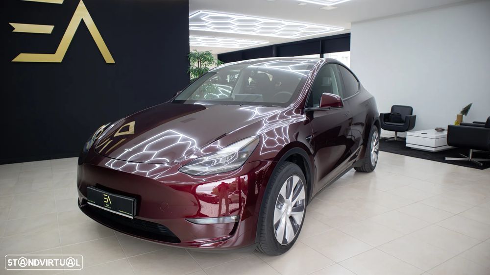 Tesla Model Y Long Range Dual Motor AWD - 1