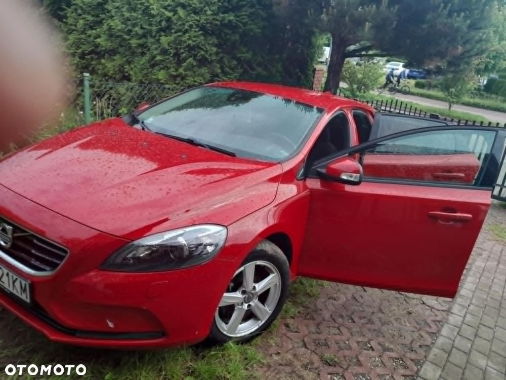 Volvo V40 D2 Momentum - 10