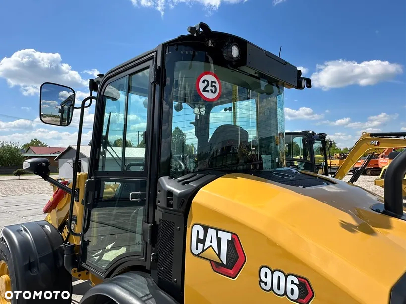 Caterpillar 906 - 35