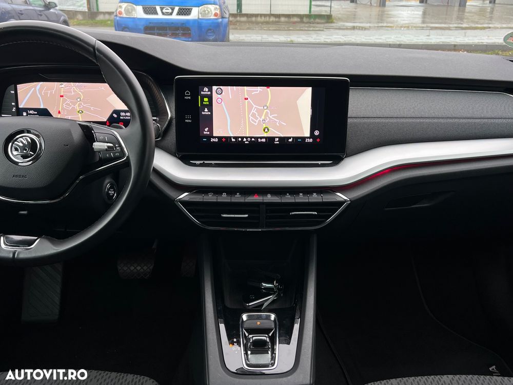 Skoda Octavia Combi 2.0 TDI DSG Style - 6