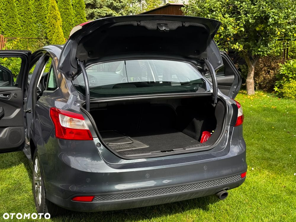 Ford Focus 1.6 EcoBoost Titanium - 15