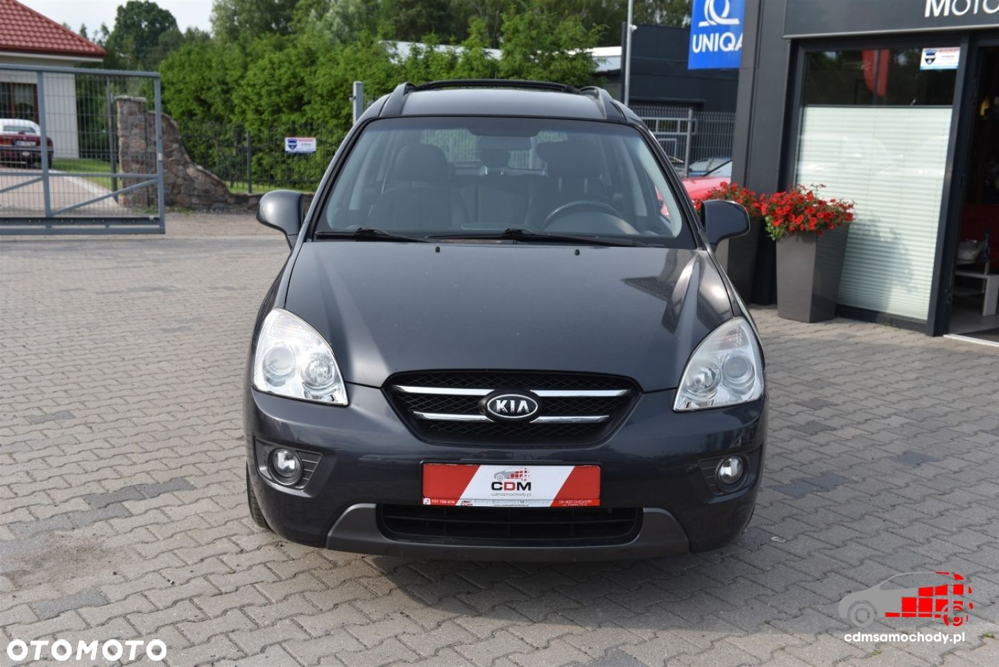 Kia Carens - 5