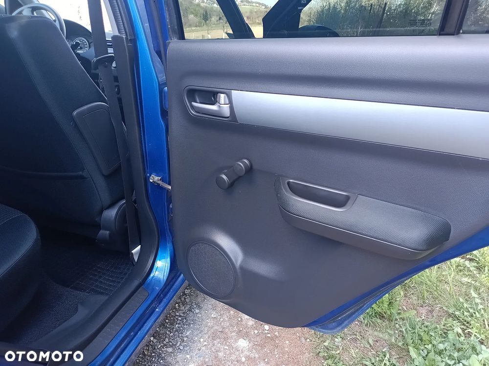 Suzuki Swift 1.3 Club dance - 15