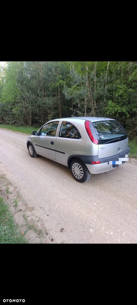 Opel Corsa - 2