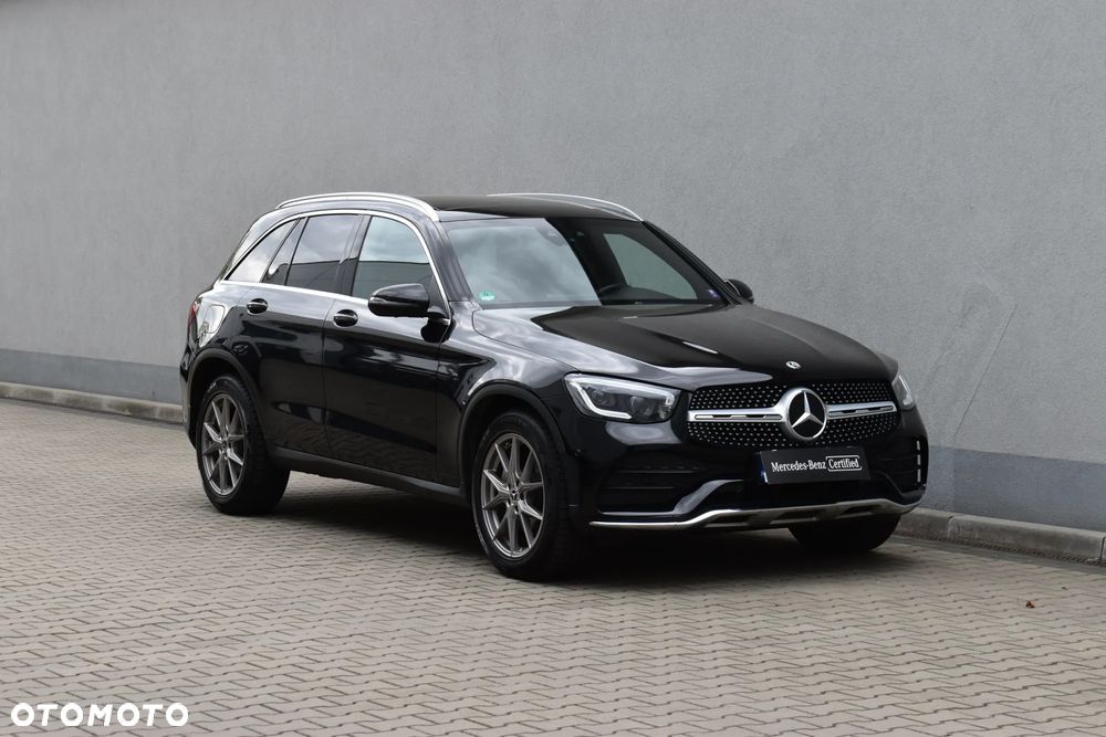 Mercedes-Benz GLC 300 d 4Matic 9G-TRONIC AMG Line - 3