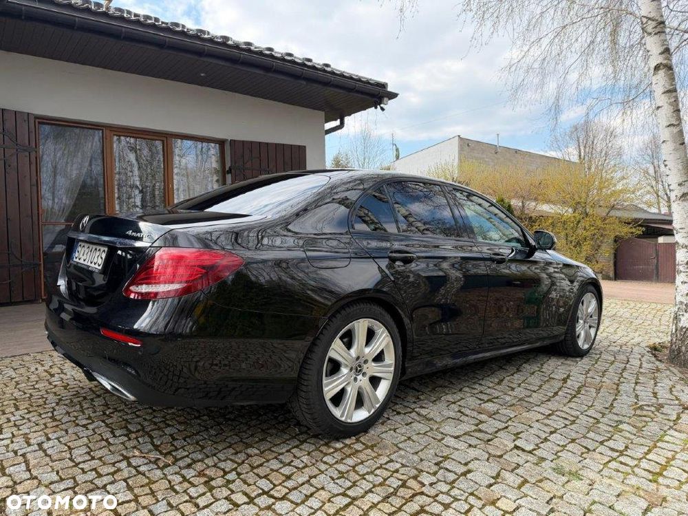 Mercedes-Benz Klasa E 220 d 4-Matic Business Edition 9G-TRONIC - 5
