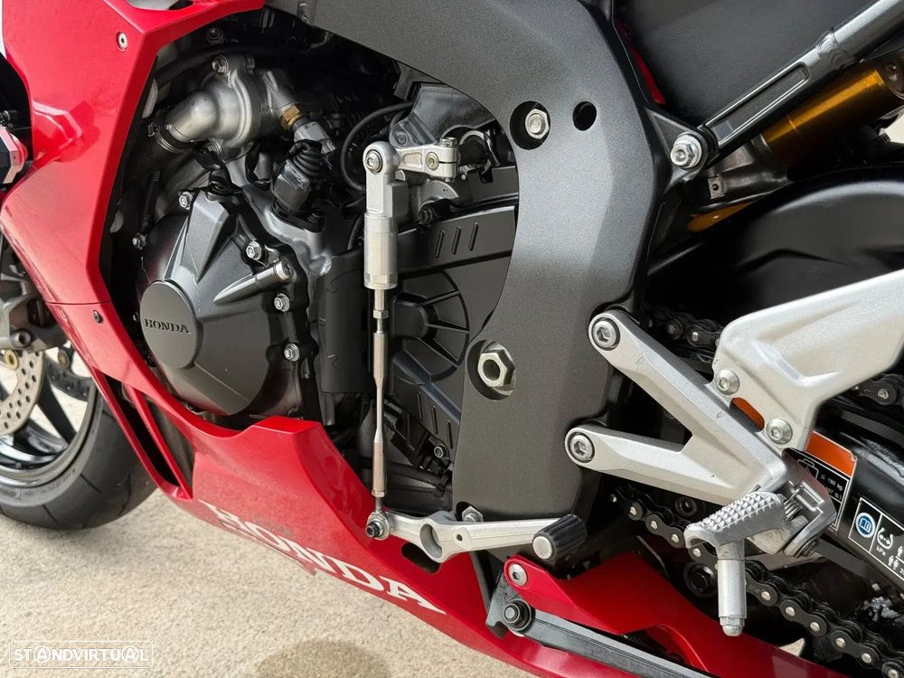 Honda CBR - 23