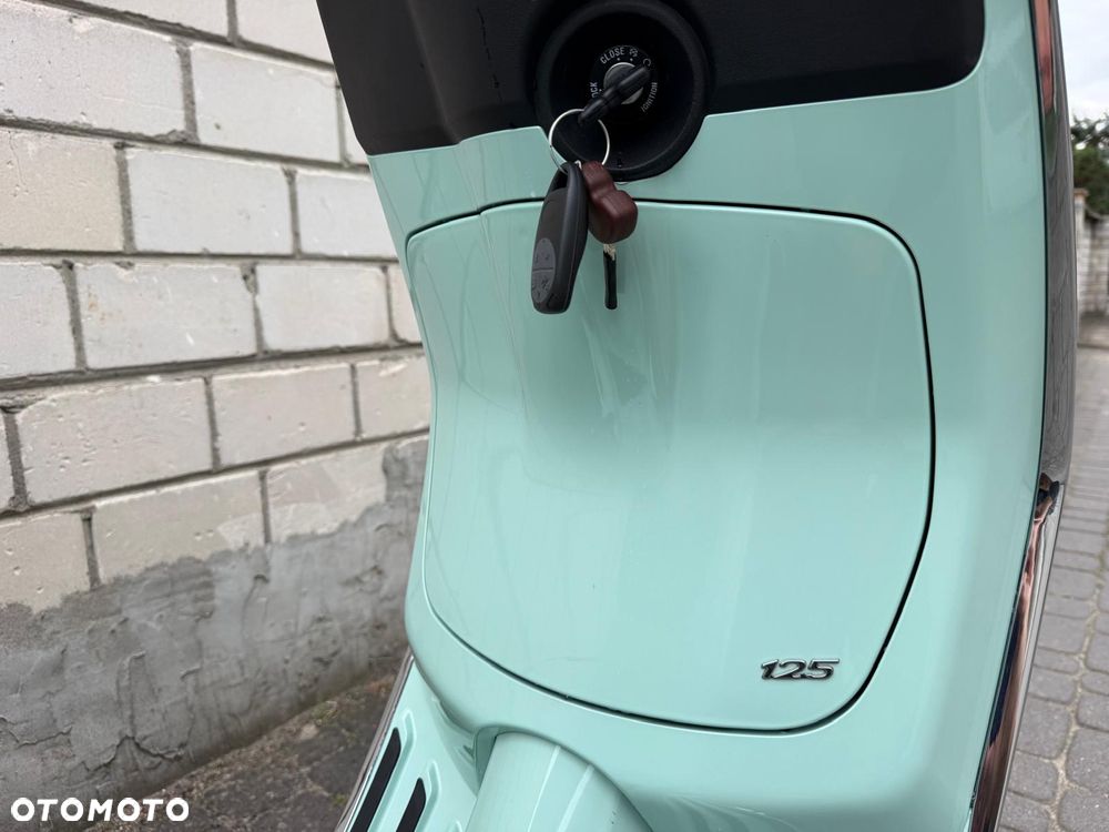 Vespa Primavera - 21