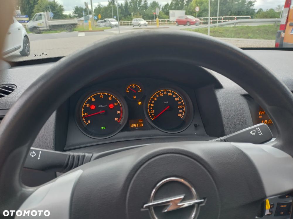 Opel Astra 1.4 - 12