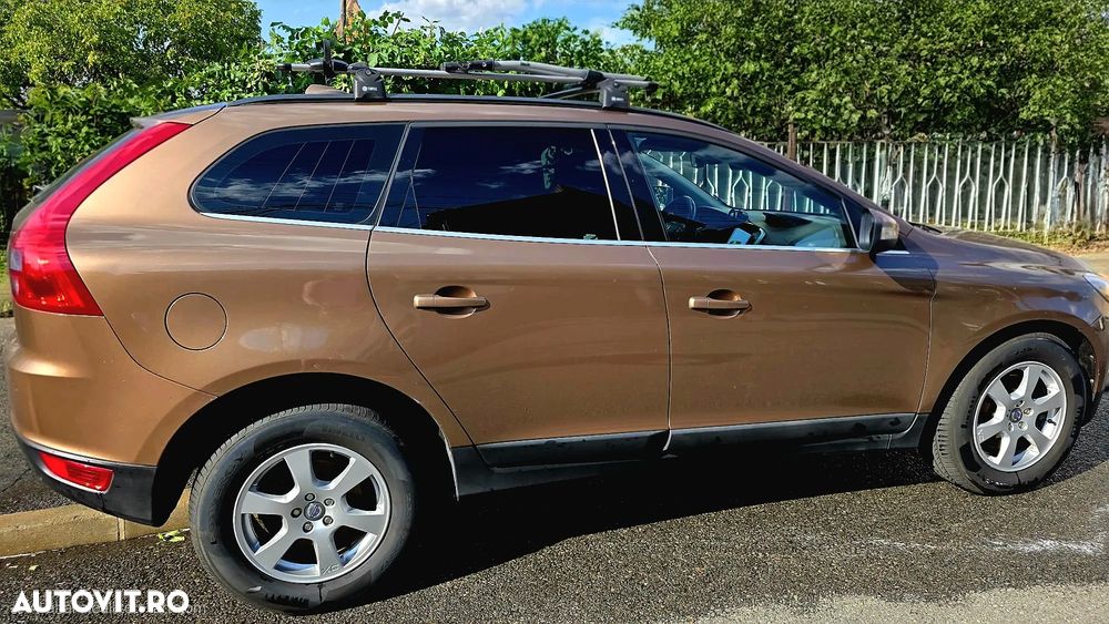 Volvo XC 60 2.4D AWD - 6