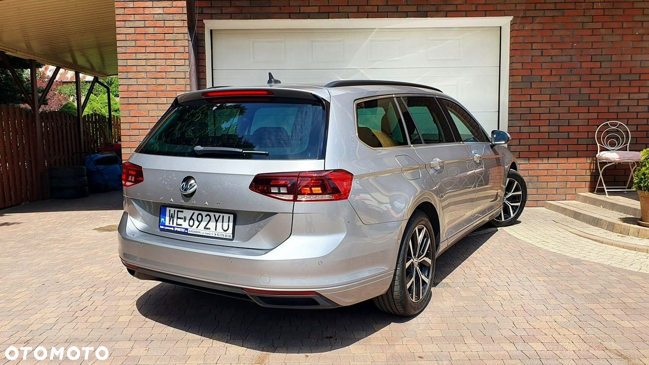 Volkswagen Passat 2.0 TSI Business DSG - 13