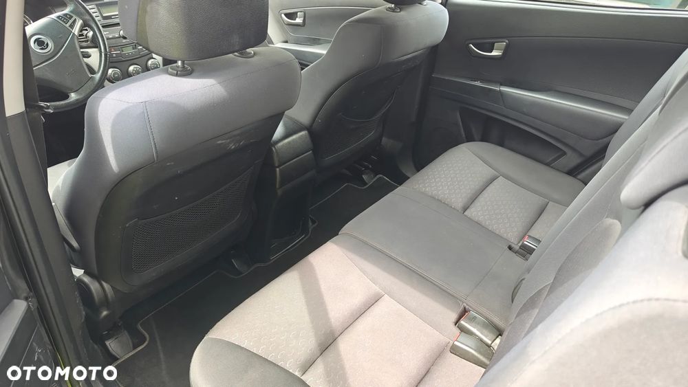 SsangYong/KGM Korando 2.0 e-XDi Quartz - 3