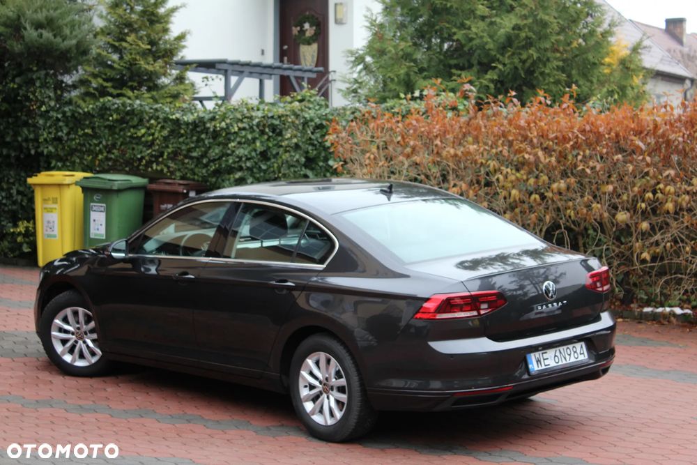 Volkswagen Passat 2.0 TDI EVO Business DSG - 6