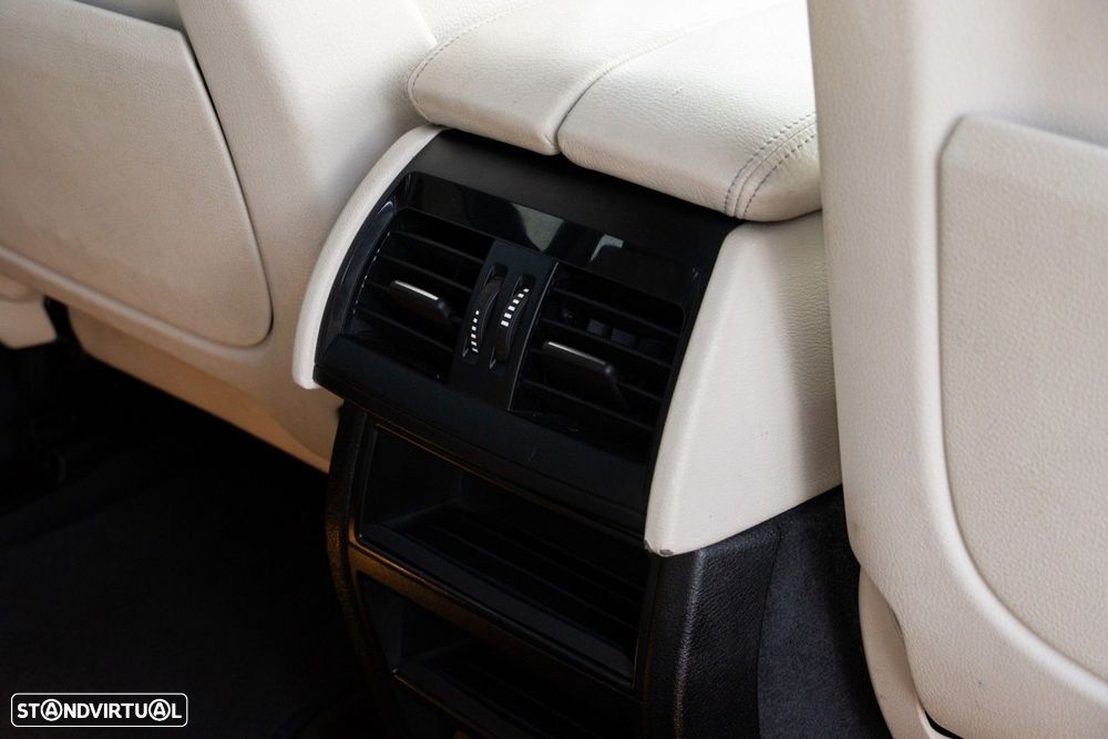 BMW X5 25 d sDrive Comfort 7L - 40