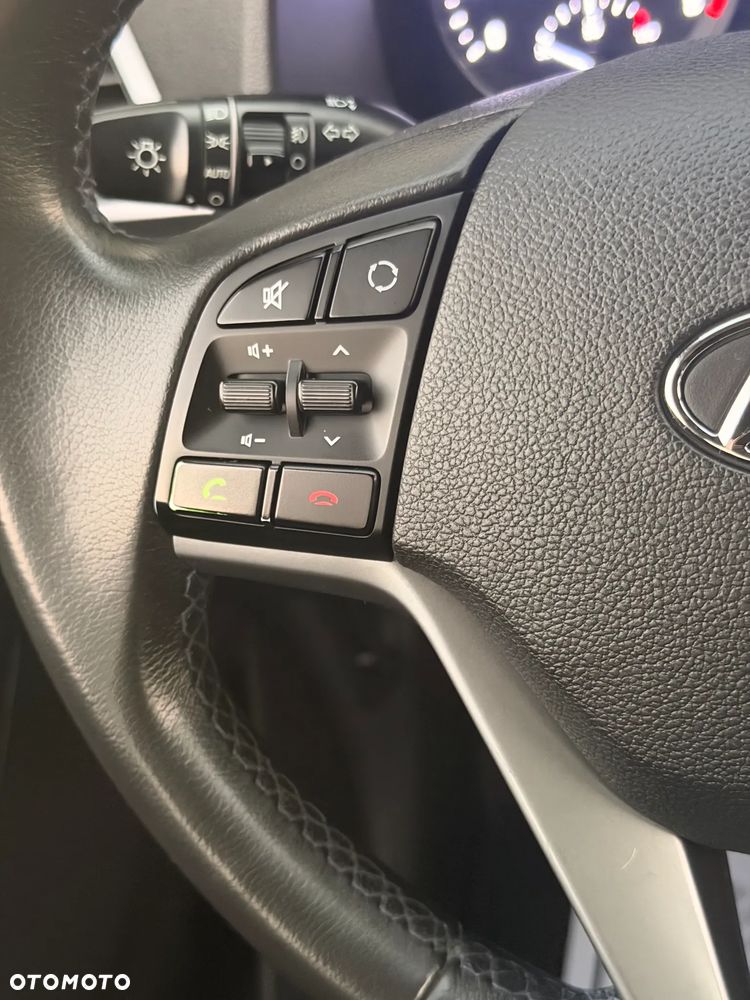 Hyundai Tucson - 8