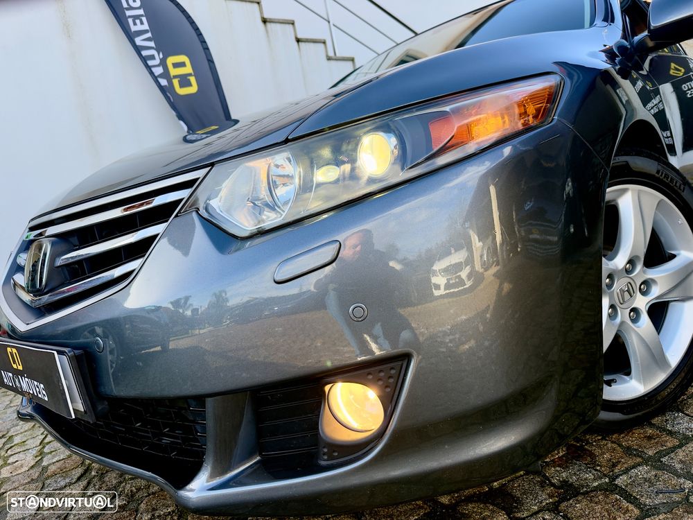 Honda Accord Tourer 2.2 i-DTEC Executive Navi E.Limitada - 11