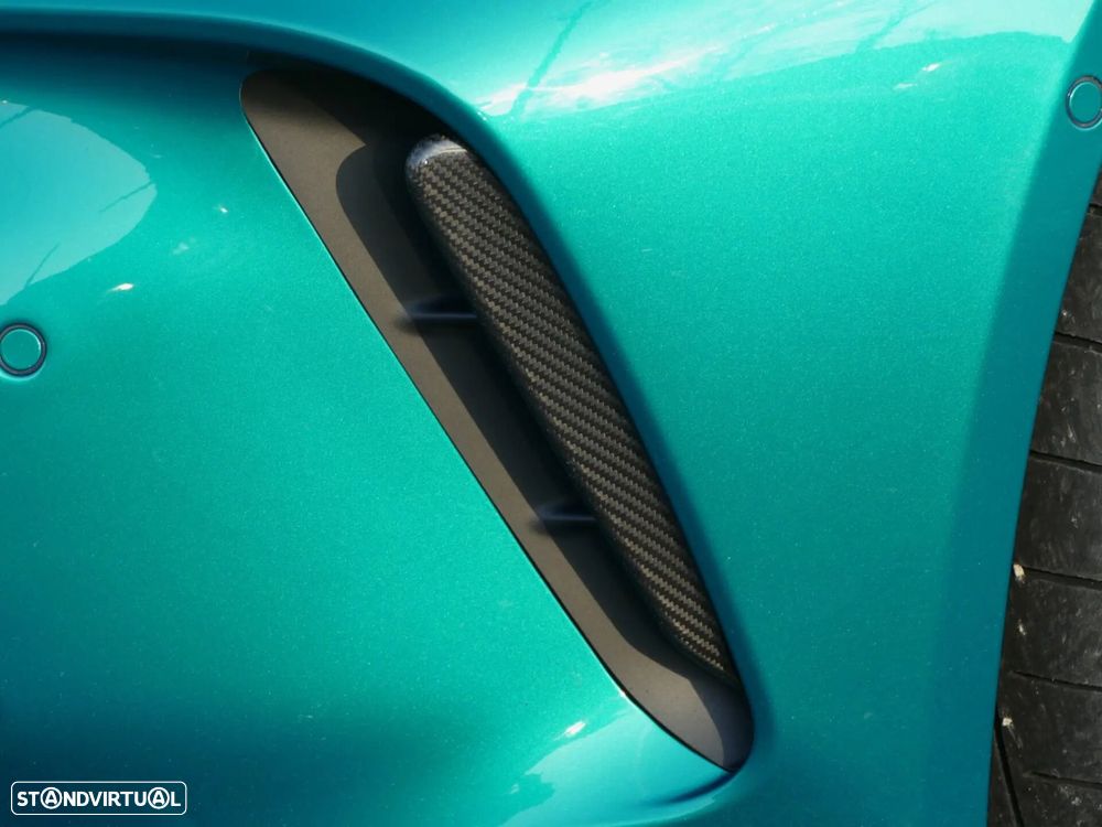 Aston Martin Vantage Coupe V8 - 15