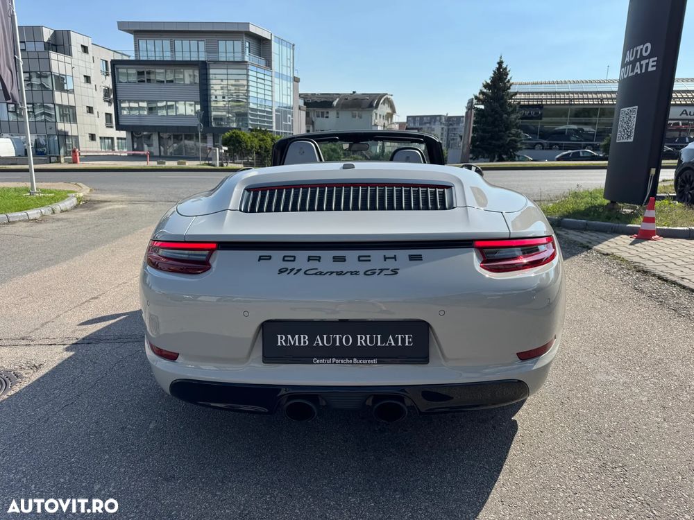 Porsche 911 Carrera GTS Cabriolet PDK - 16