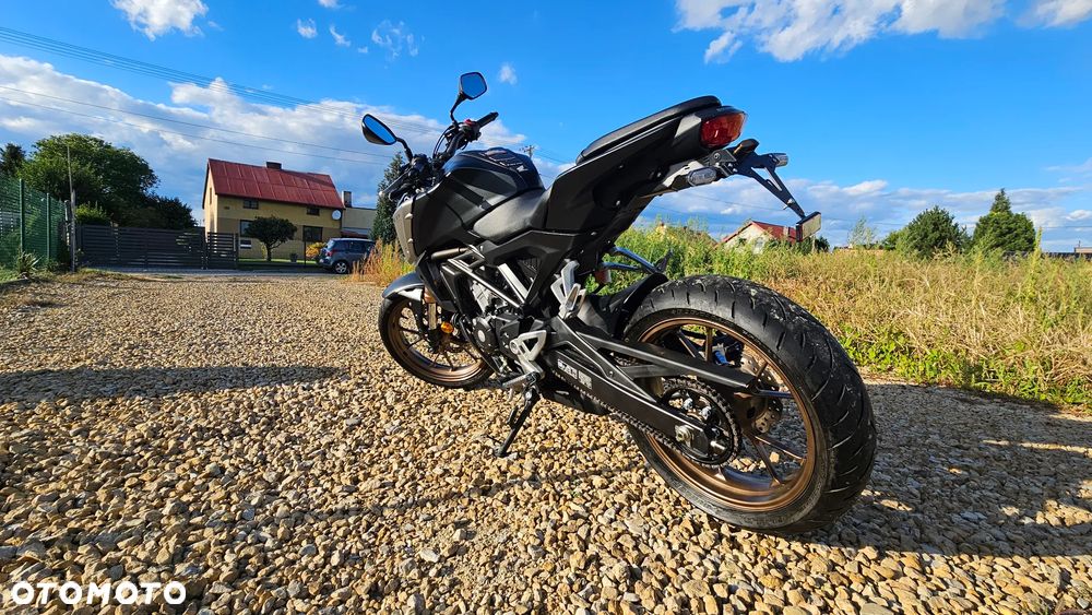 Honda CB - 3