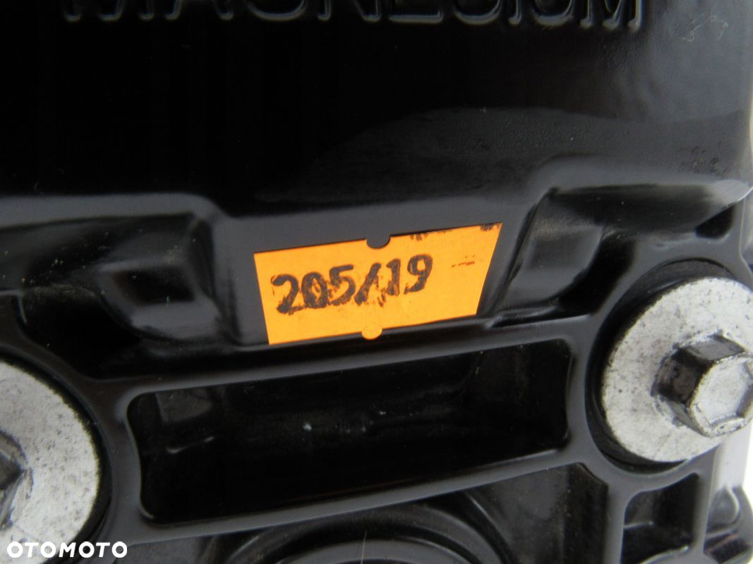 Głowica + wałki + zawory tył komplet KTM RC8 1190, 11r RC 8 - 11