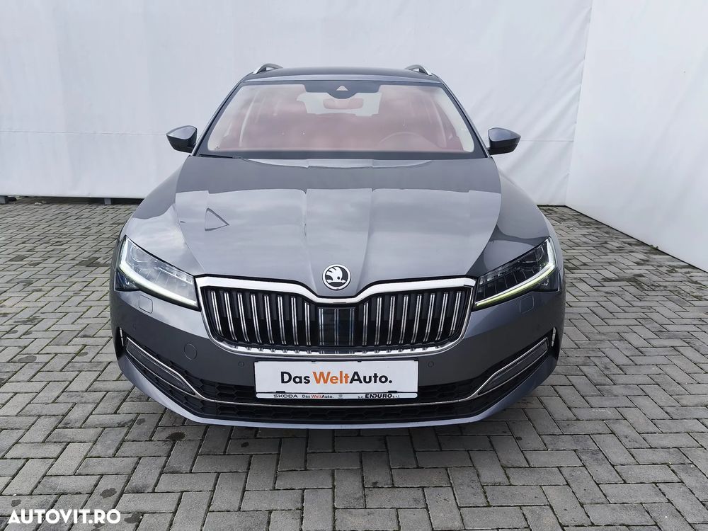 Skoda Superb 2.0 TDI 4x4 DSG Premium Edition - 8